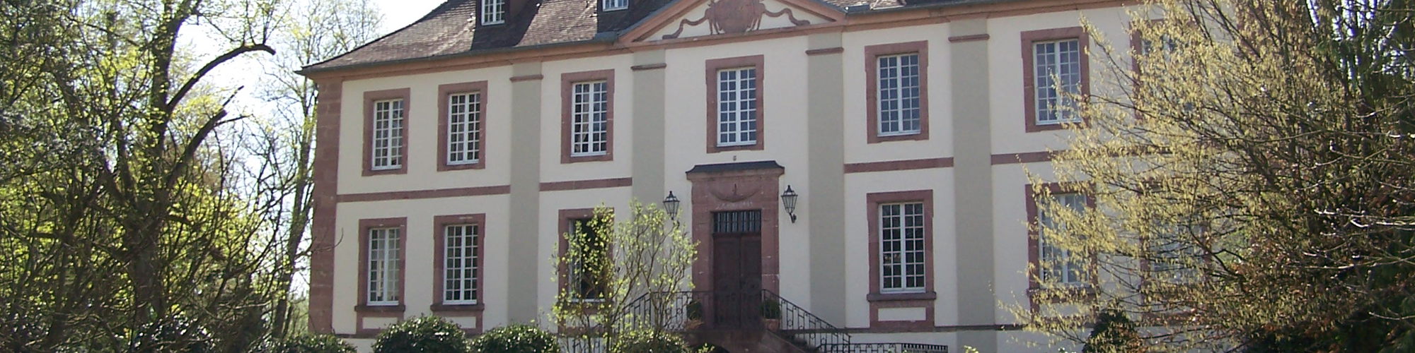 March Neuershausen Schloss