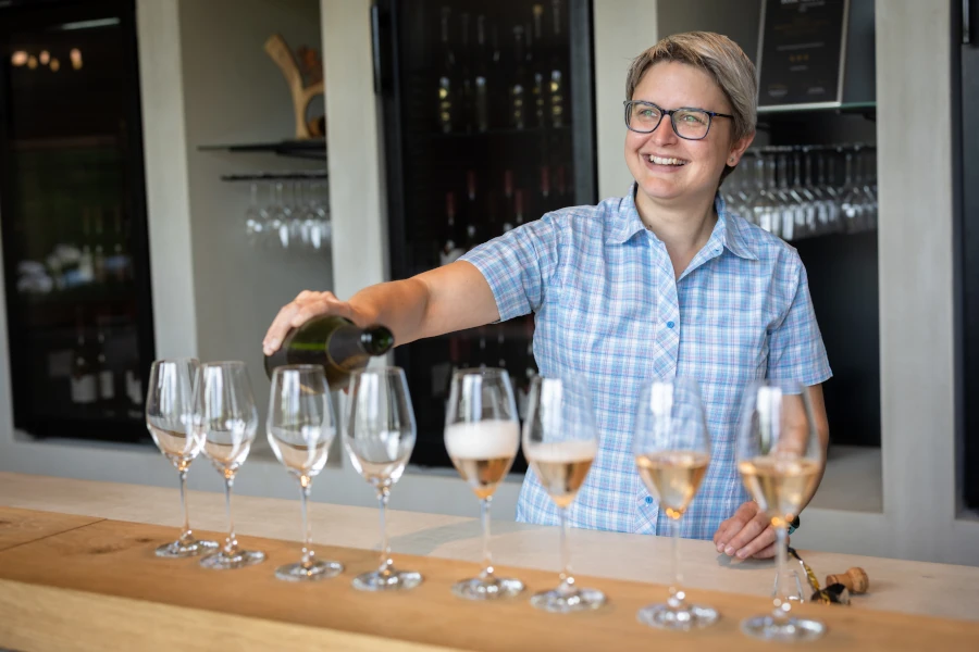 Franziska Schätzle mit Sekt